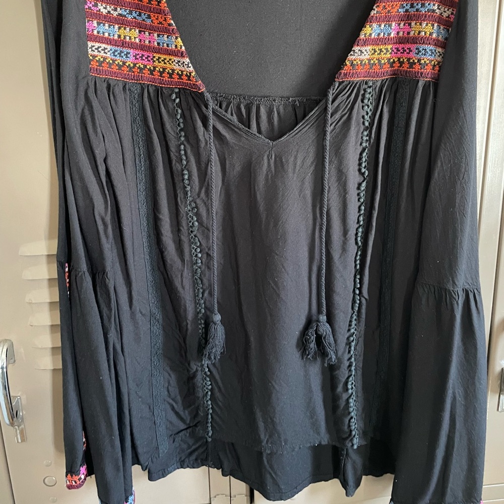 Billabong Boho Embroidered Top-Medium
